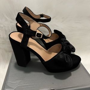 Black Velvet Heels with Bow